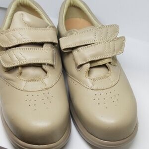 Nature Stride Women's Charlotte Bone
7.5